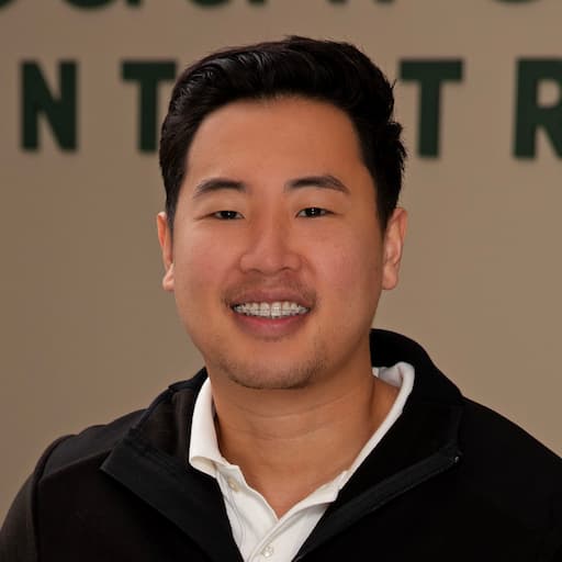 Headshot of Dr. Woowon Choi, DMD